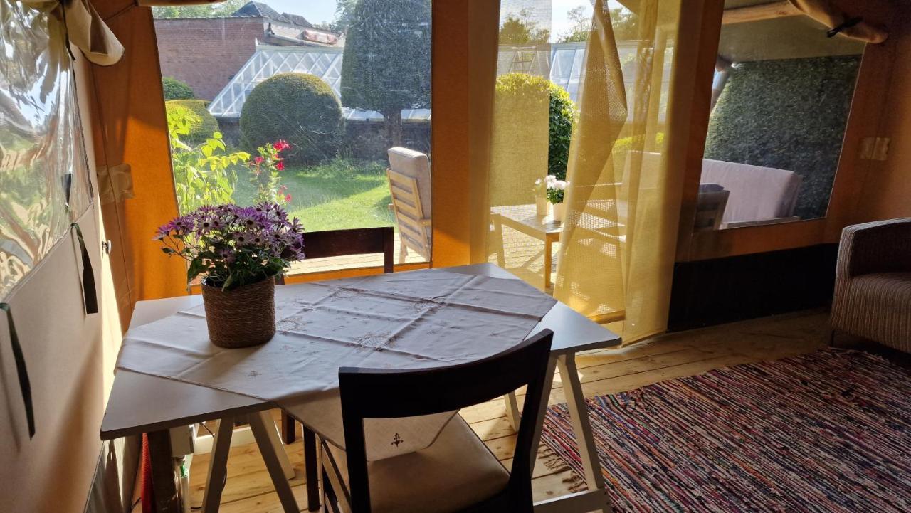 Happiness Hotel Bruges Exterior foto